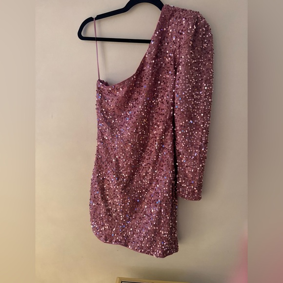 Fashion Nova One Shoulder Sequin Dress - Picture 3 of 3